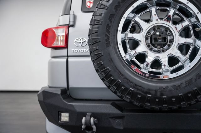 Used 2011 Toyota FJ Cruiser 4WD w/ Upgrade Pkg image 35