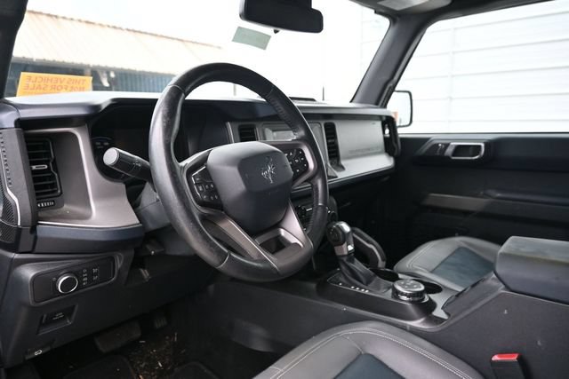Used 2021 Ford Bronco Outer Banks AWD/4WD image 10