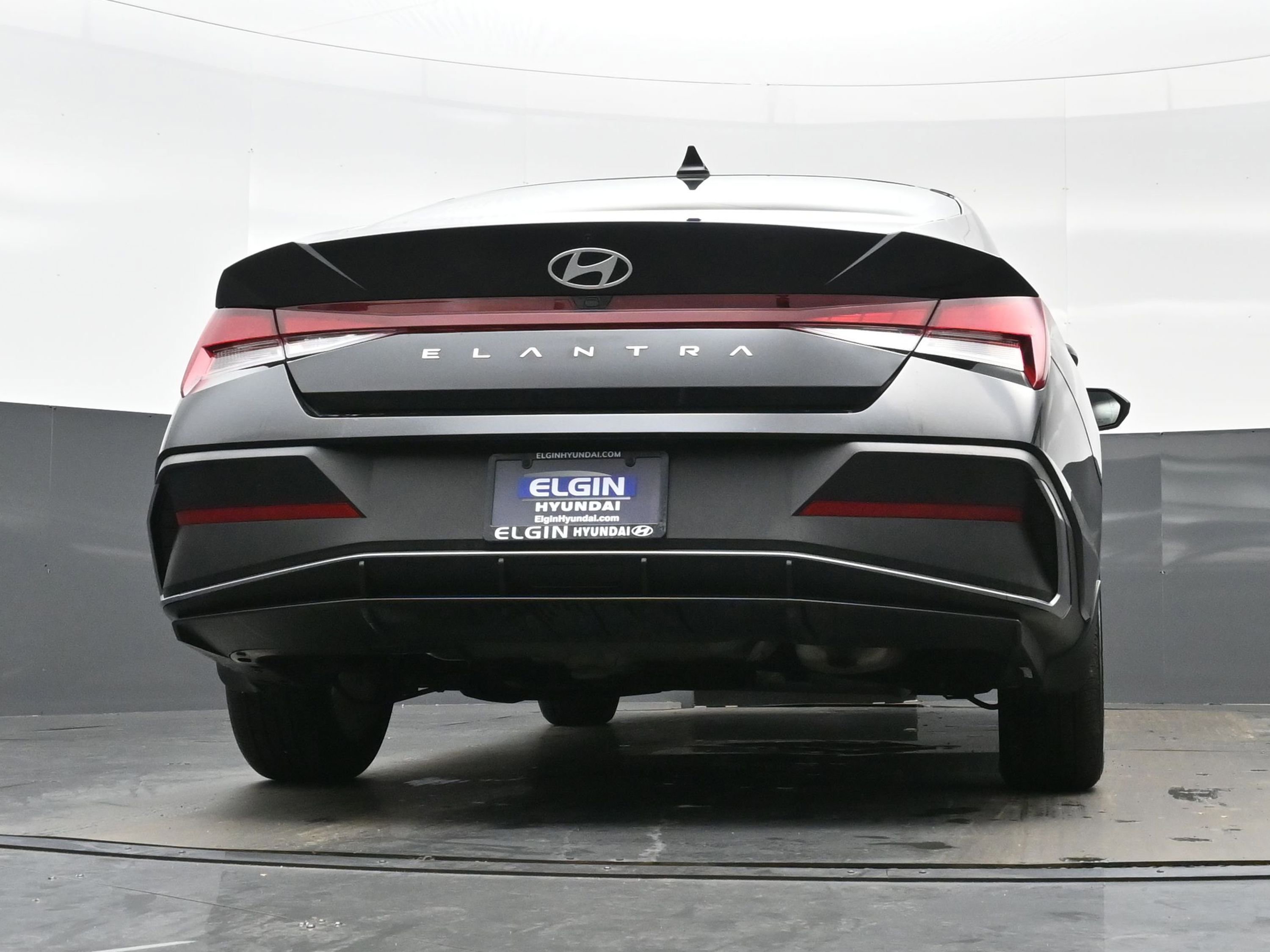 Used 2024 Hyundai Elantra SEL image 27