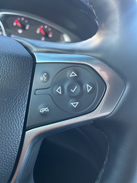 Used 2023 Chevrolet Traverse RS image 18