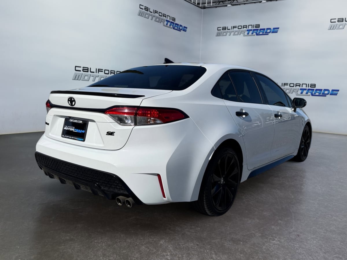 Used 2020 Toyota Corolla SE FWD image 5