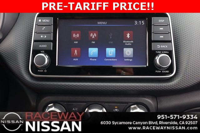 New 2025 Nissan Kicks Play S image 29