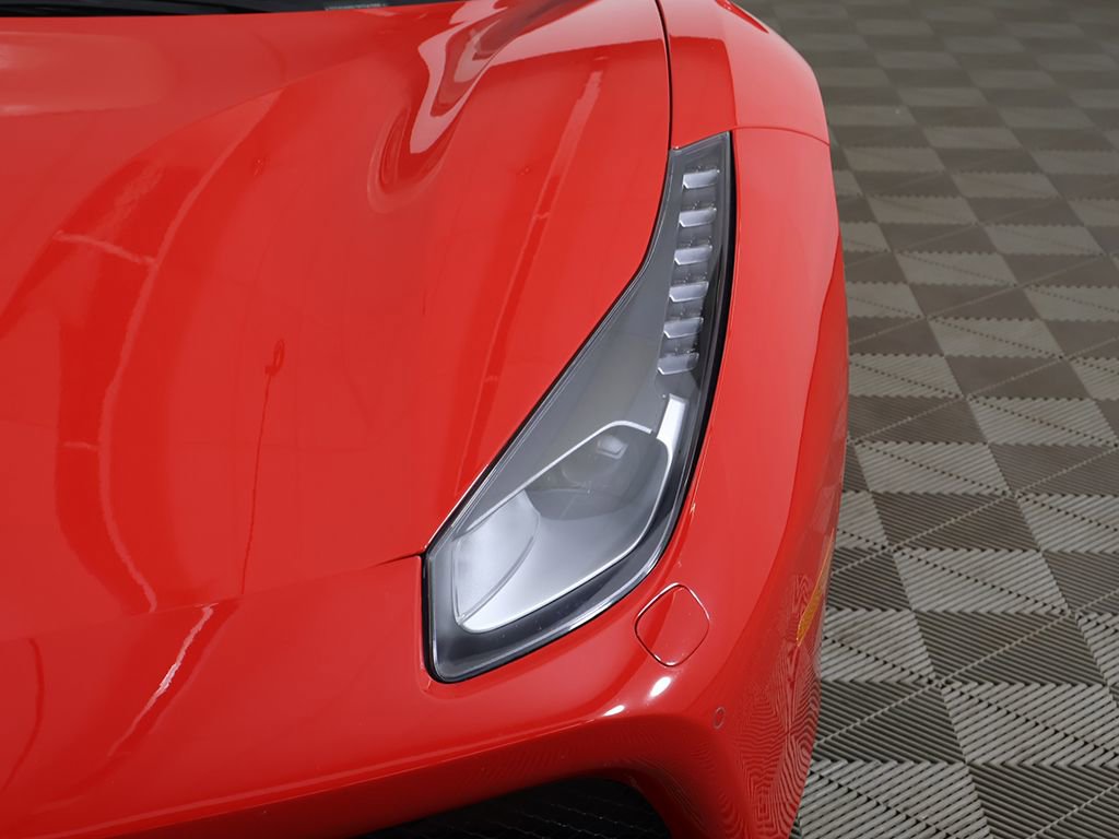 Used 2019 Ferrari 488 Spider image 16