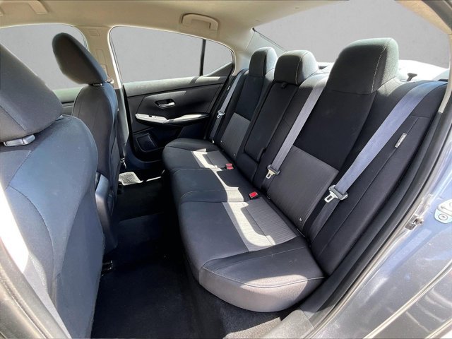 Used 2021 Nissan Sentra SV w/ Lighting Package FWD image 28