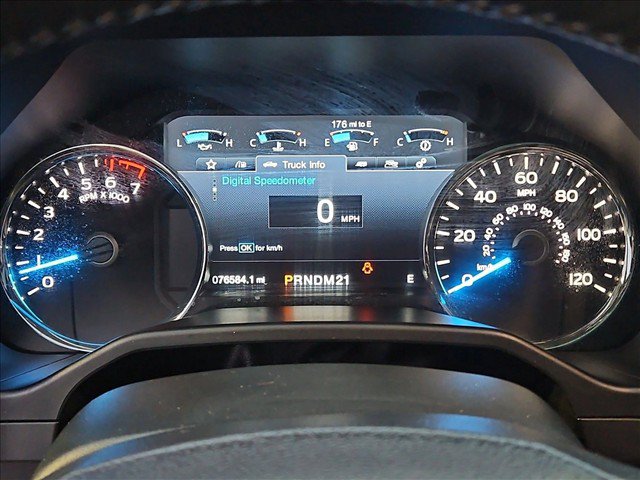 Used 2017 Ford F150 Lariat w/ Equipment Group 501A Mid RWD image 11
