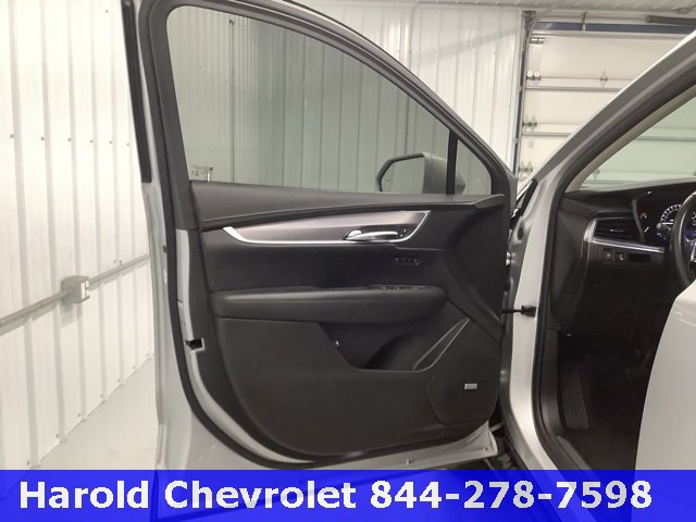 Used 2018 Cadillac XT5 Luxury image 14