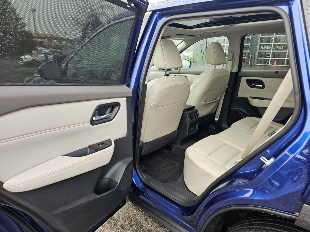 Certified 2023 Nissan Rogue SV w/ SV Premium Package AWD/4WD image 12
