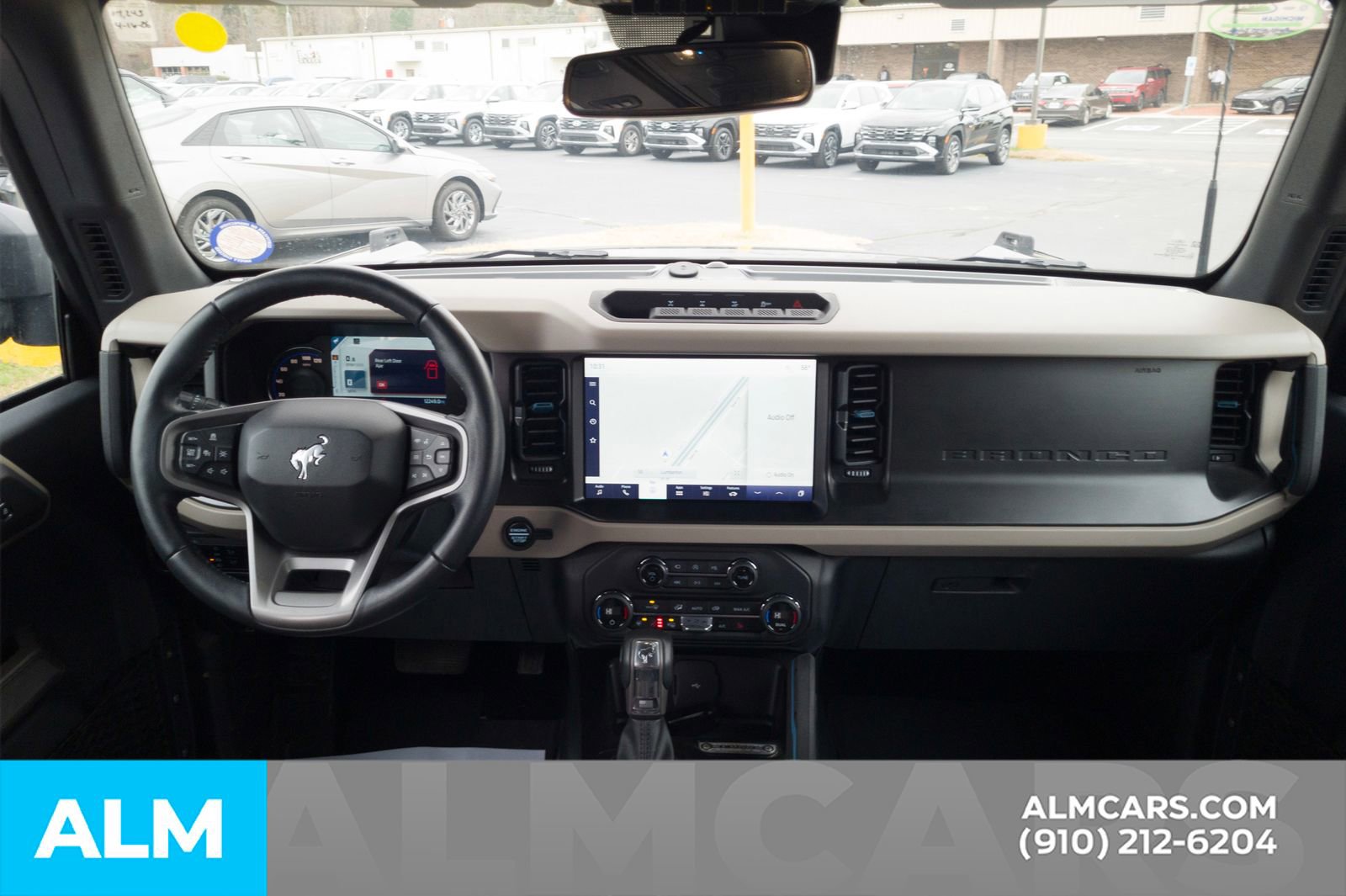 Used 2023 Ford Bronco Wildtrak image 20