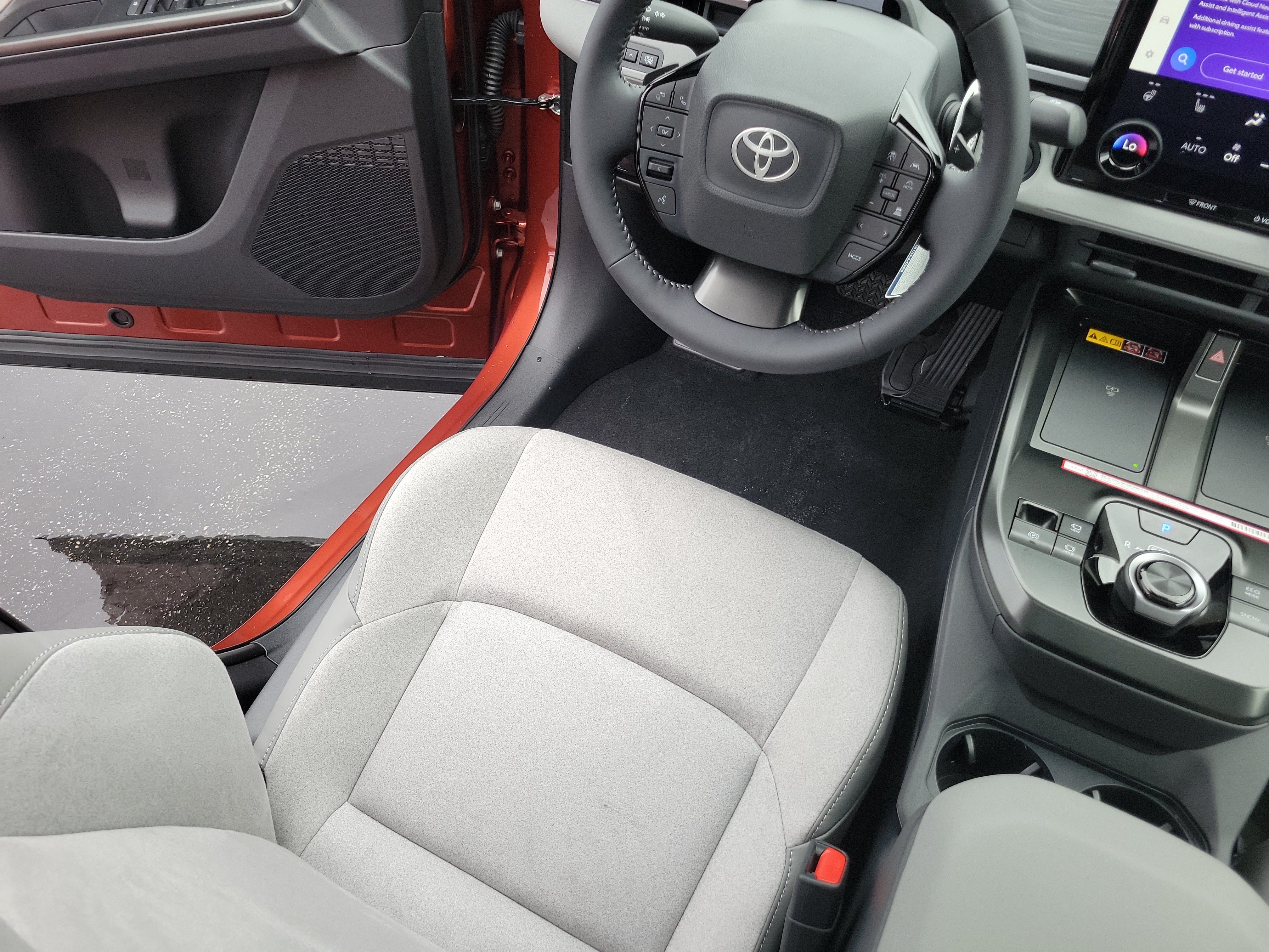 New 2026 Toyota C-HR AWD/4WD image 19