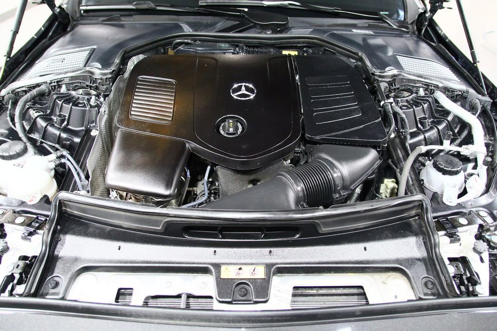 Certified 2023 Mercedes-Benz C 300 4MATIC Sedan image 32