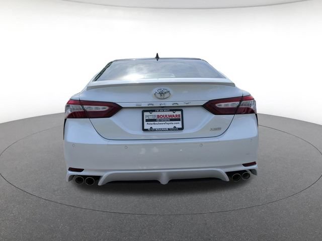 Used 2018 Toyota Camry XSE FWD image 4