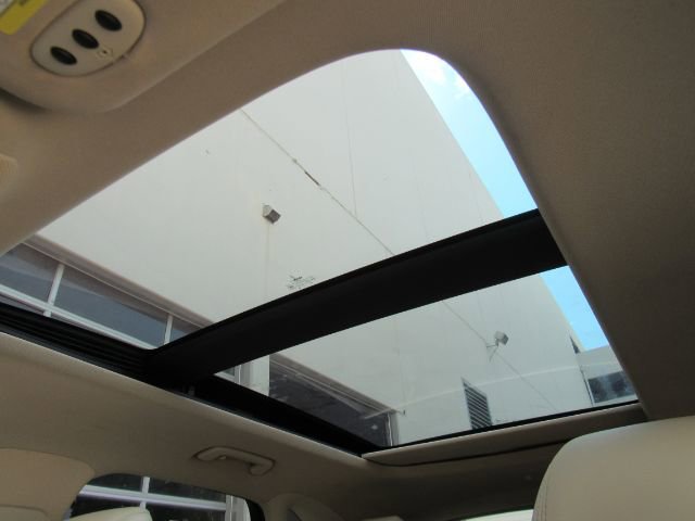 Used 2015 Lincoln MKC FWD w/ Equipment Group 102A Reserve image 7