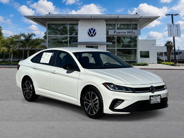 Certified 2026 Volkswagen Jetta Sport FWD image 1