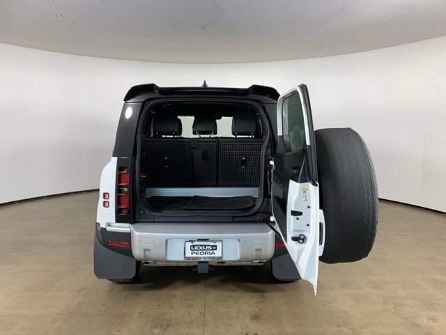 Used 2022 Land Rover Defender 90 S AWD/4WD image 12