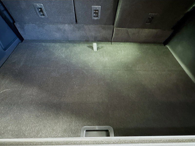 New 2025 Lincoln Navigator L Reserve w/ Jet Appearance Package image 28