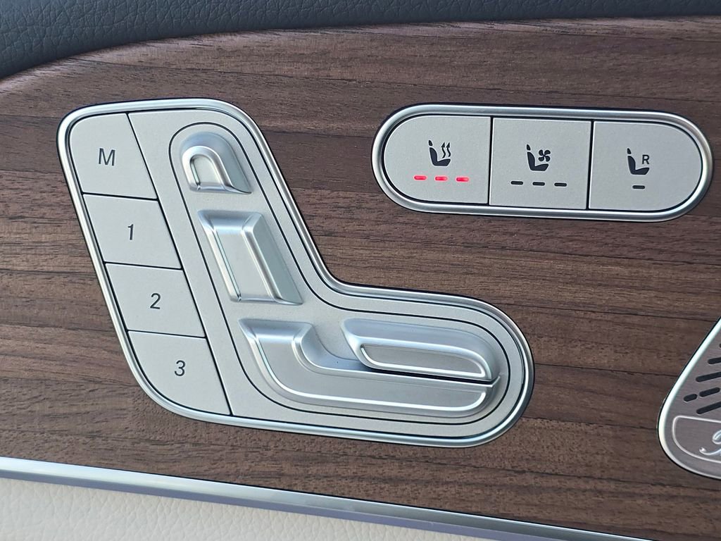 New 2026 Mercedes-Benz GLS 450 4MATIC image 6