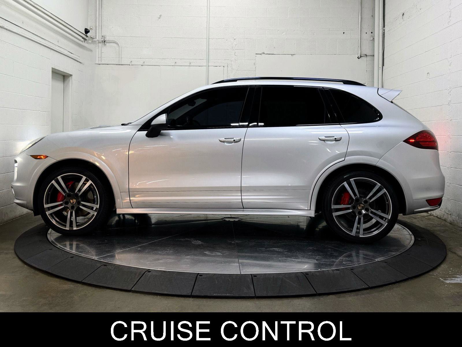 Used 2014 Porsche Cayenne GTS image 5