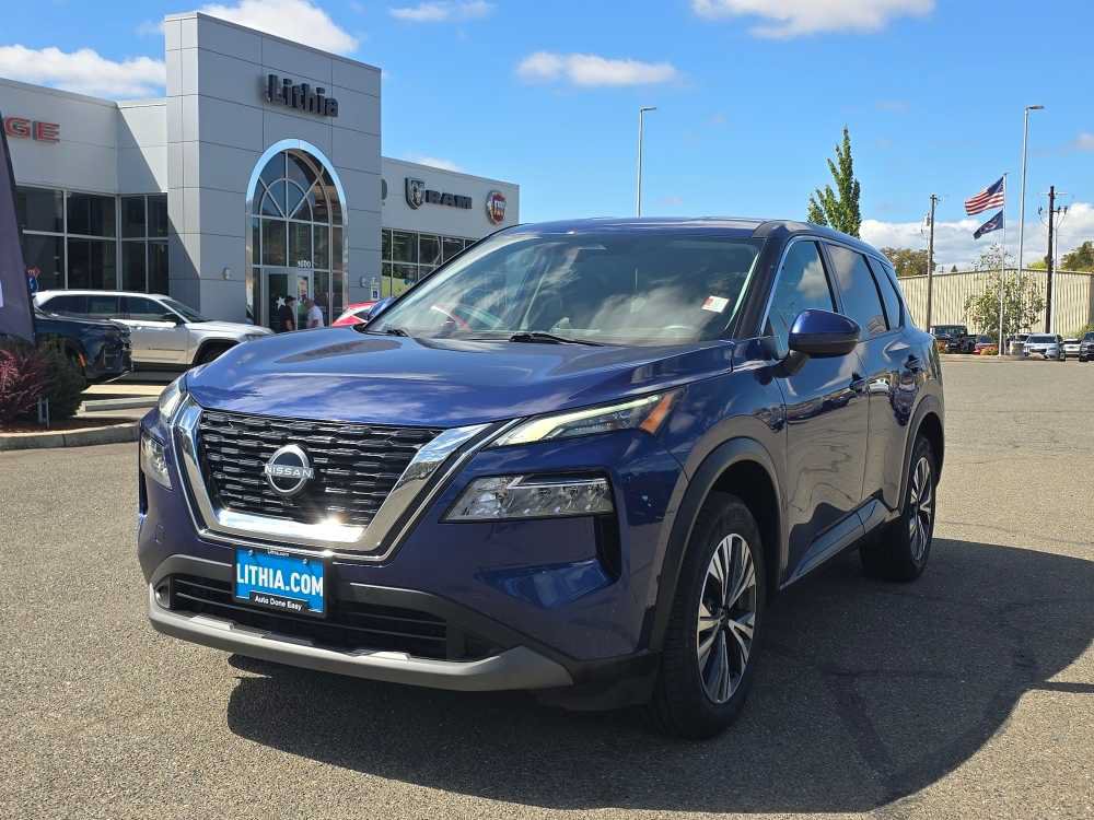 Used 2022 Nissan Rogue SV FWD image 1