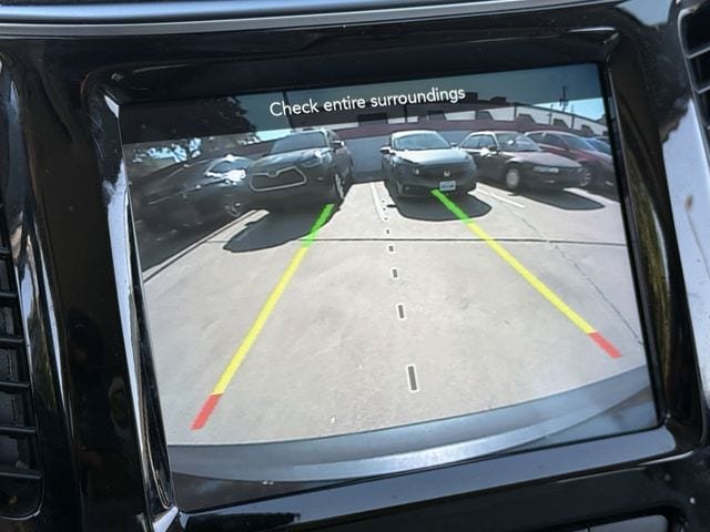 Used 2022 Jeep Cherokee Limited AWD/4WD image 18
