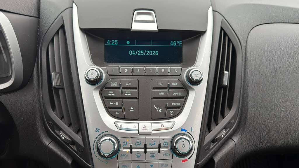 Used 2011 Chevrolet Equinox LT w/ Driver Convenience Package AWD/4WD image 12