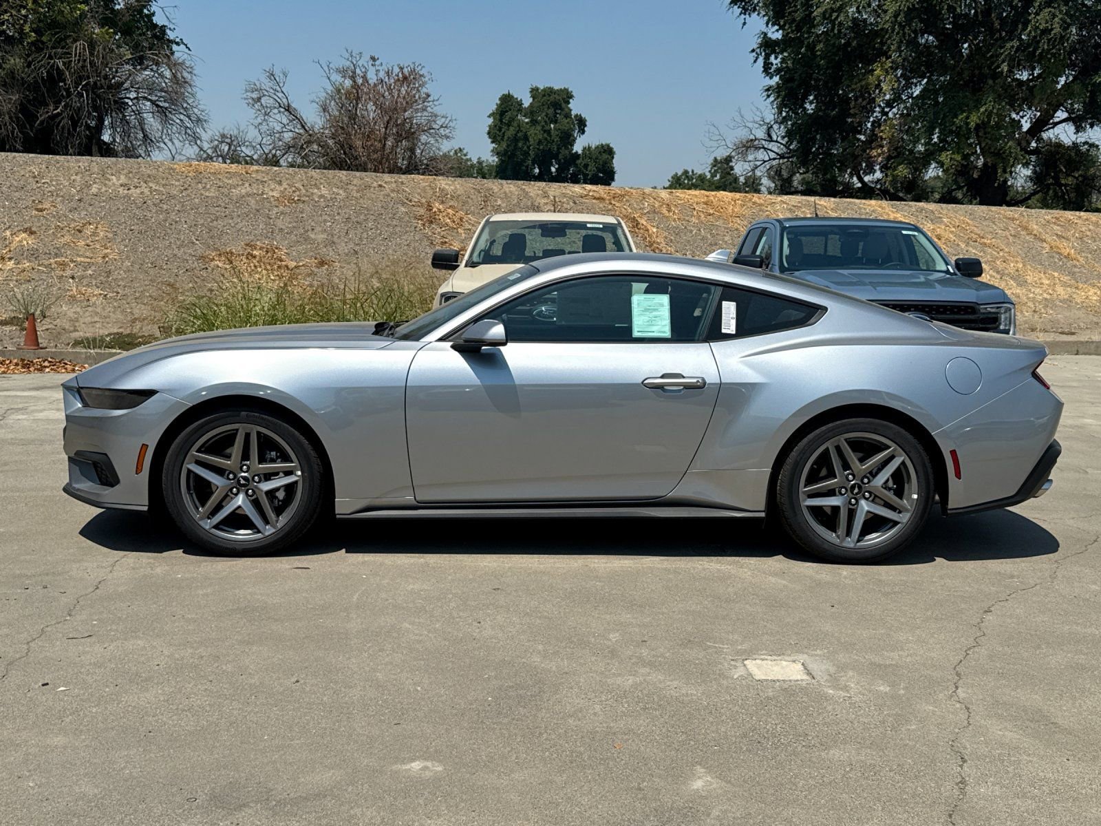 New 2025 Ford Mustang EcoBoost image 6