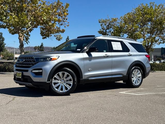Used 2022 Ford Explorer King Ranch w/ Premium Technology Package image 2
