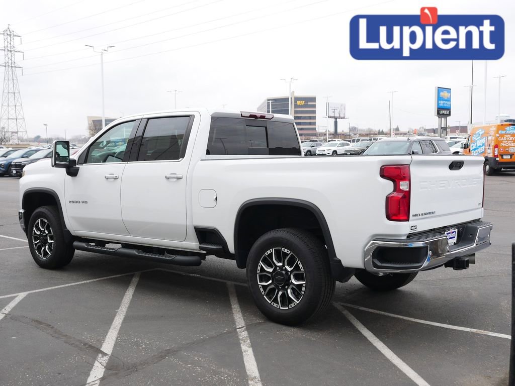 Used 2022 Chevrolet Silverado 2500 LTZ w/ LTZ Plus Package image 8
