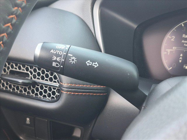 Used 2025 Honda HR-V Sport image 14