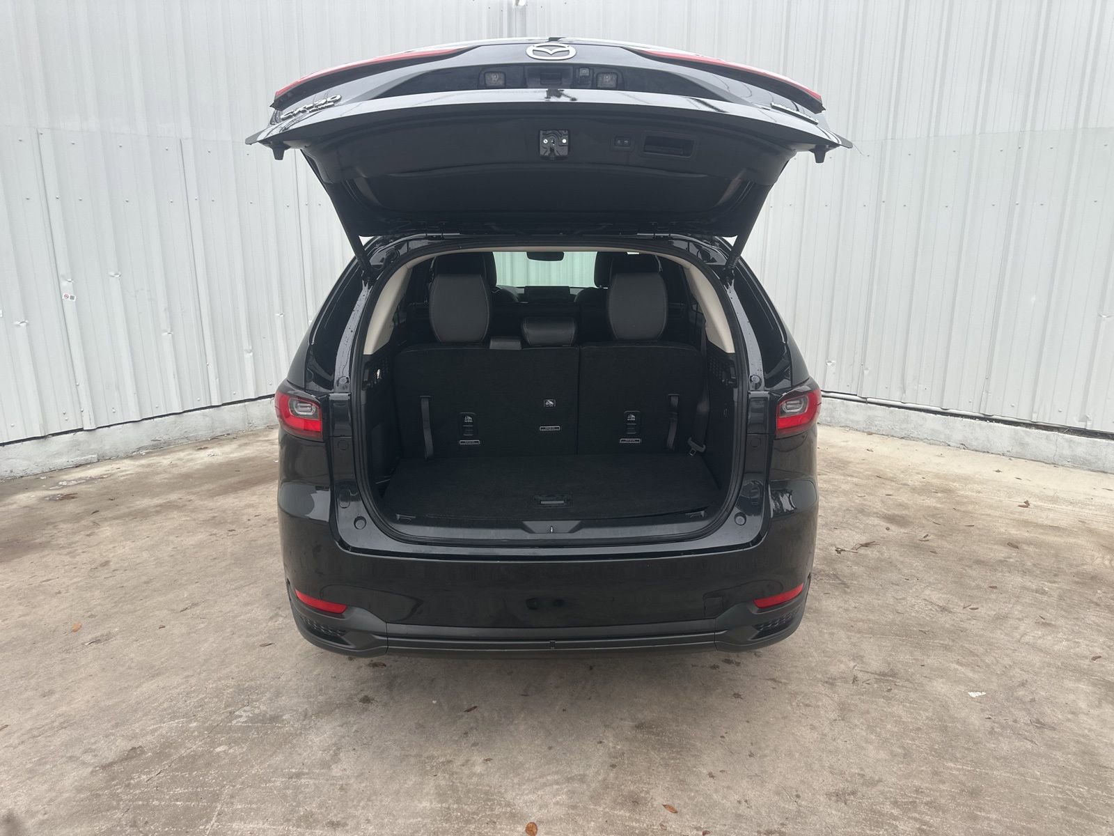 Certified 2025 MAZDA CX-90 3.3 Turbo w/ Select Package AWD/4WD image 9