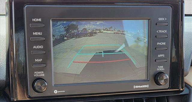 Used 2021 Toyota RAV4 LE image 12