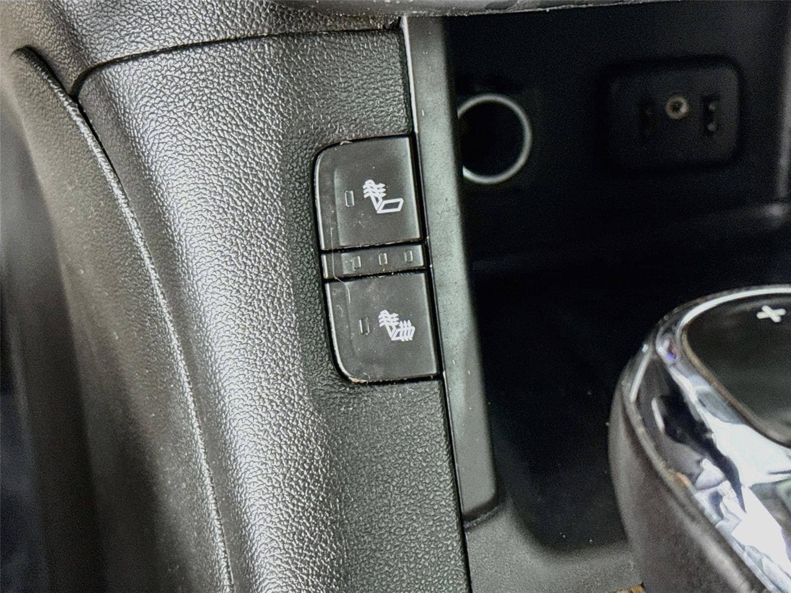 Certified 2019 GMC Acadia SLE w/ Driver Alert Package I FWD image 20