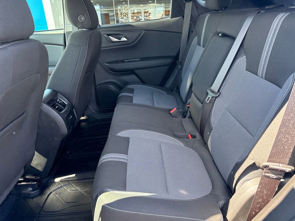 Used 2024 Chevrolet Blazer LT w/ Convenience Package FWD image 29
