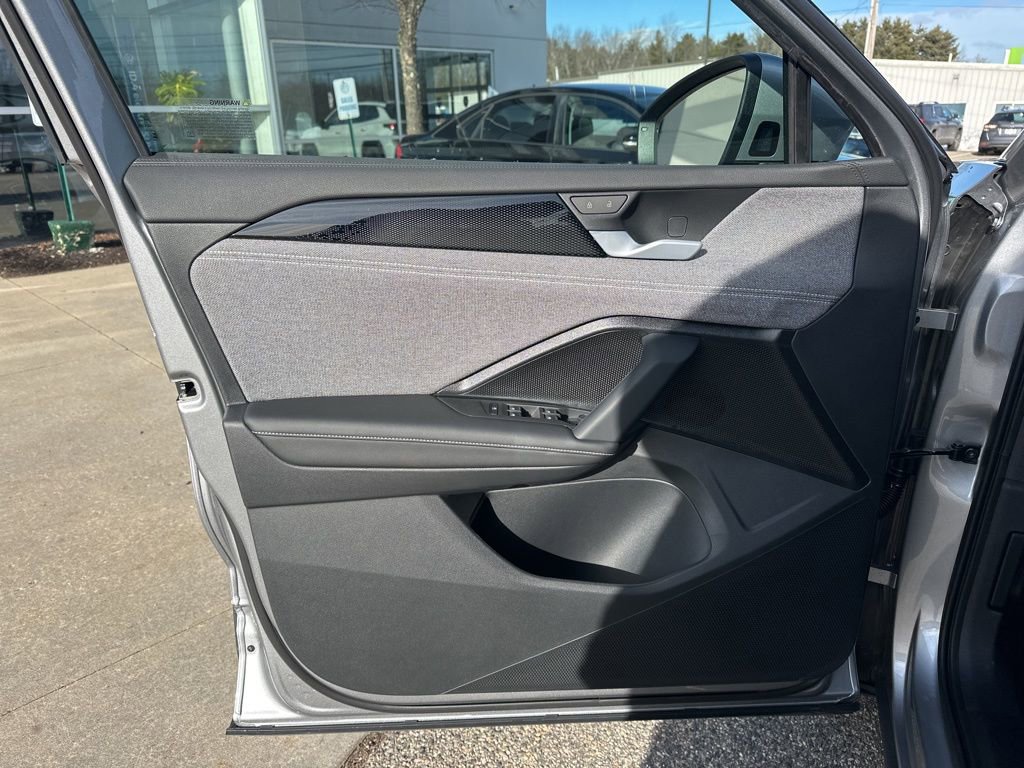 New 2026 Volkswagen Tiguan S image 10