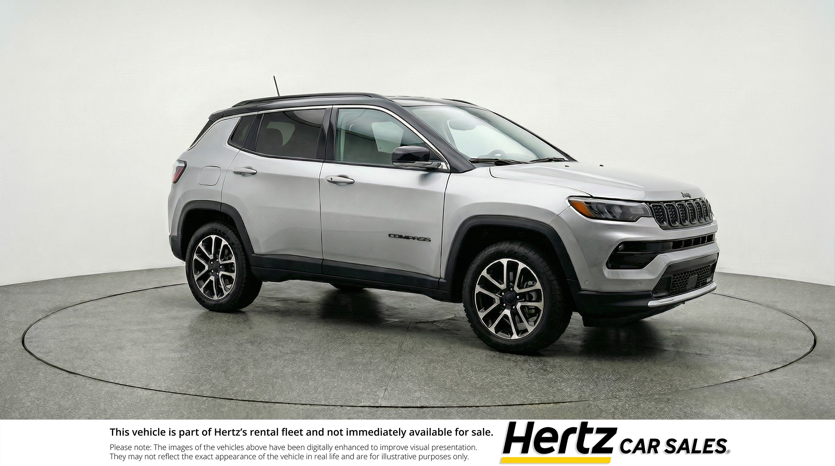 Used 2025 Jeep Compass Trailhawk AWD/4WD image 1