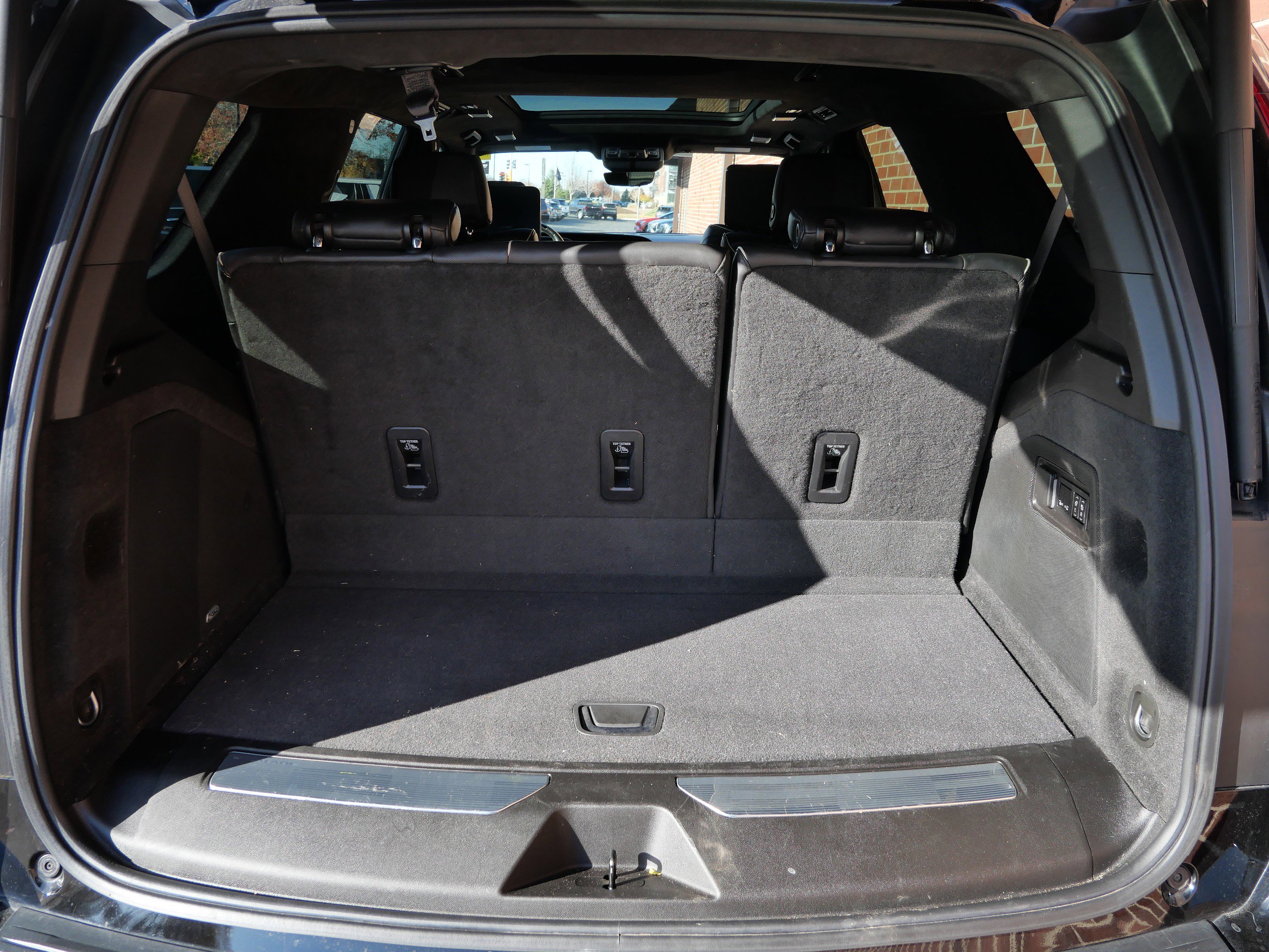 Certified 2021 Cadillac Escalade Sport Platinum image 11