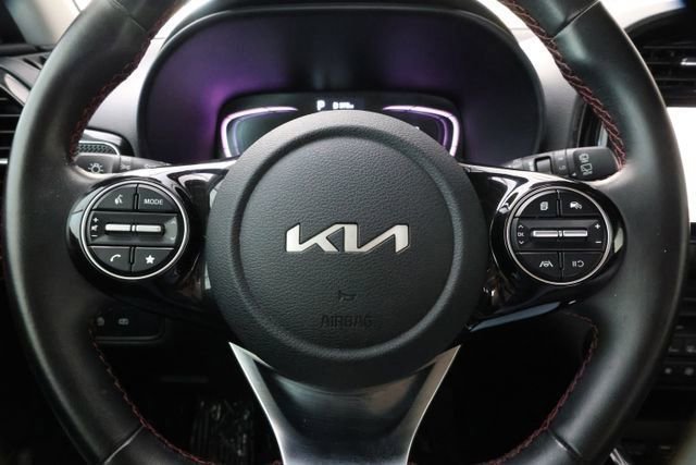 Used 2025 Kia Soul GT-Line image 17