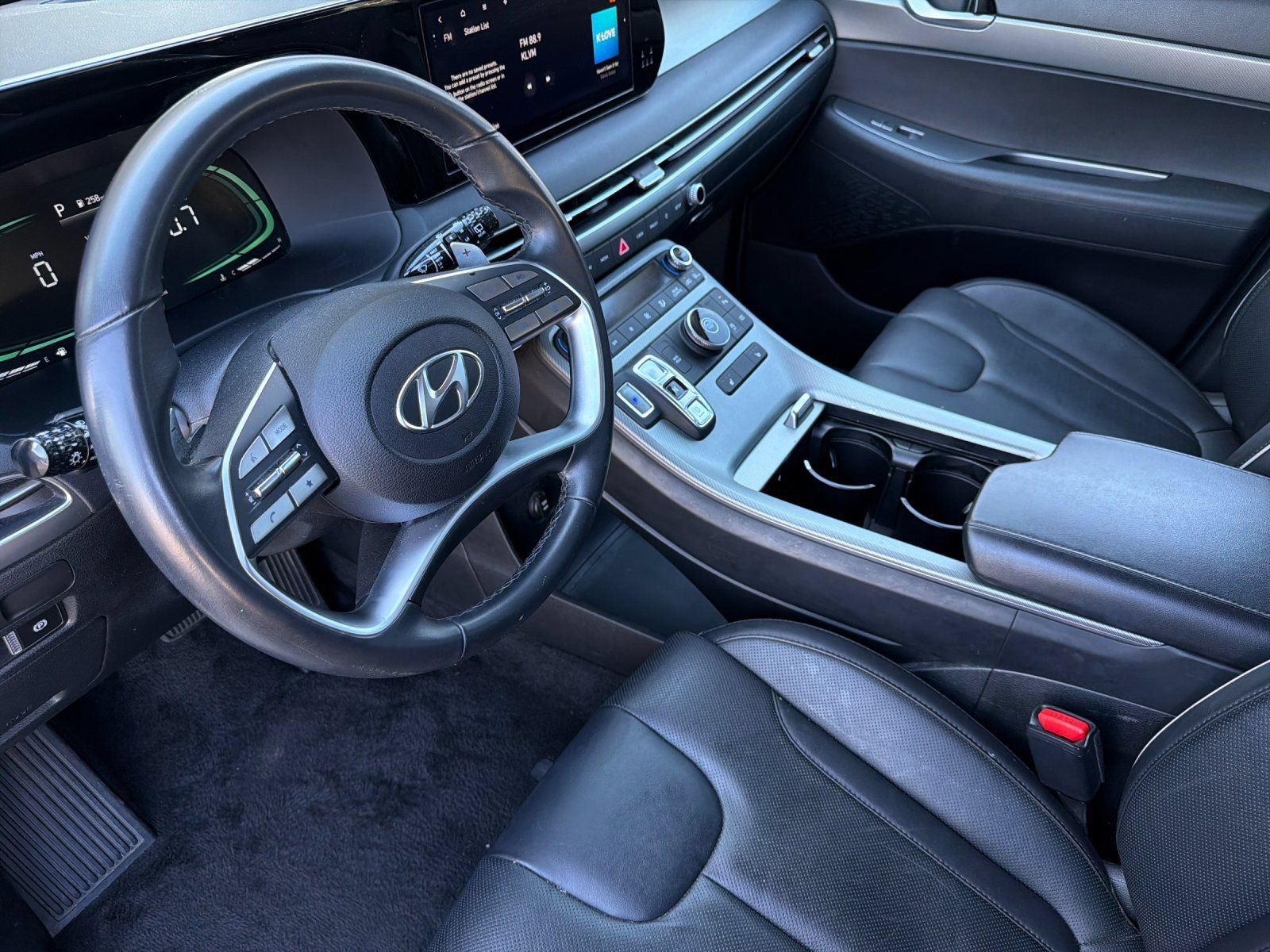 Used 2024 Hyundai Palisade SEL FWD image 9