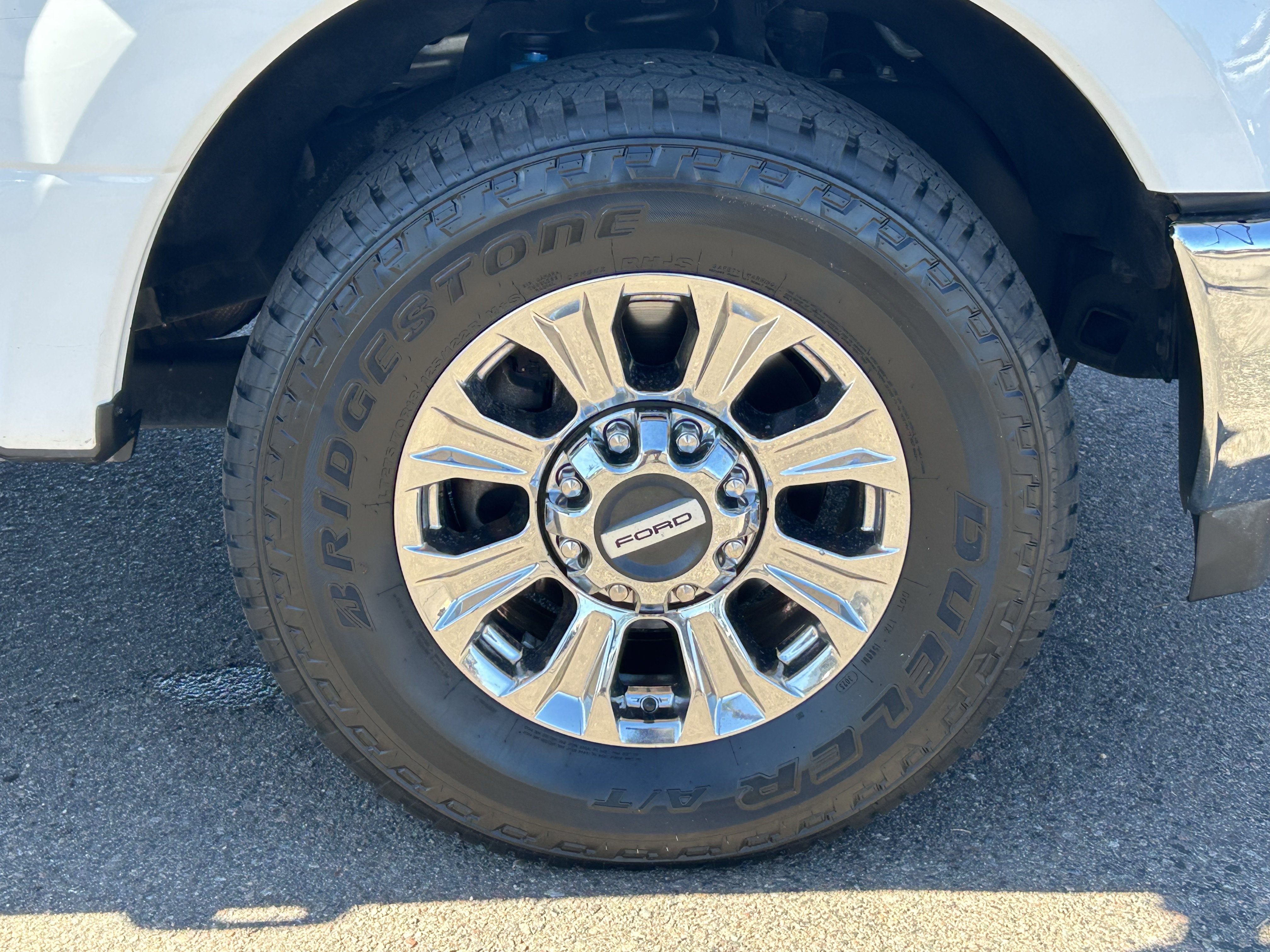 Used 2018 Ford F250 Lariat w/ Lariat Ultimate Package RWD image 8