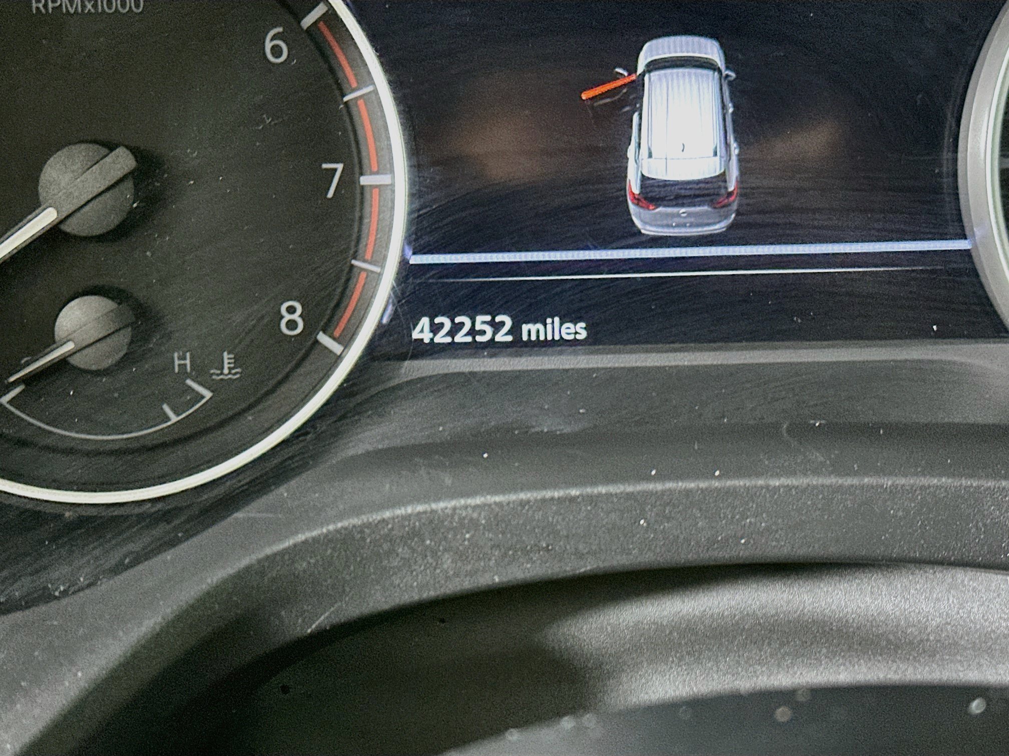 Used 2024 Nissan Rogue S FWD image 17