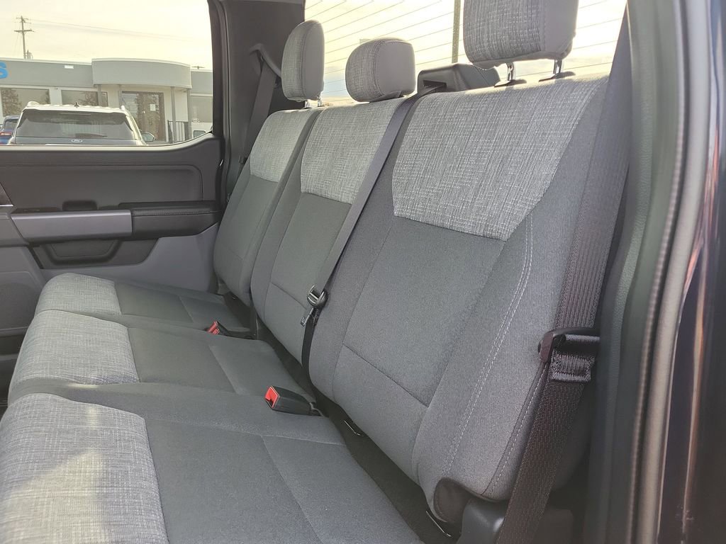 Used 2022 Ford F150 XLT w/ Equipment Group 302A High AWD/4WD image 11