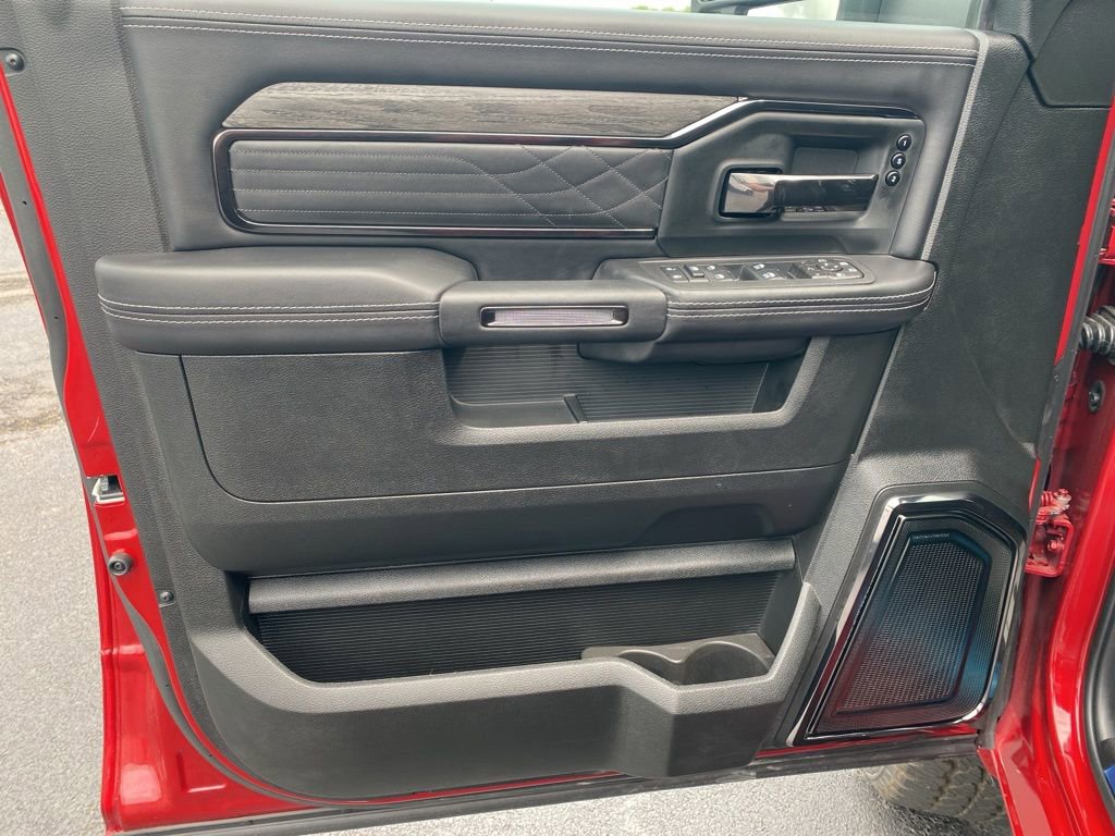 New 2026 RAM 2500 Limited image 9