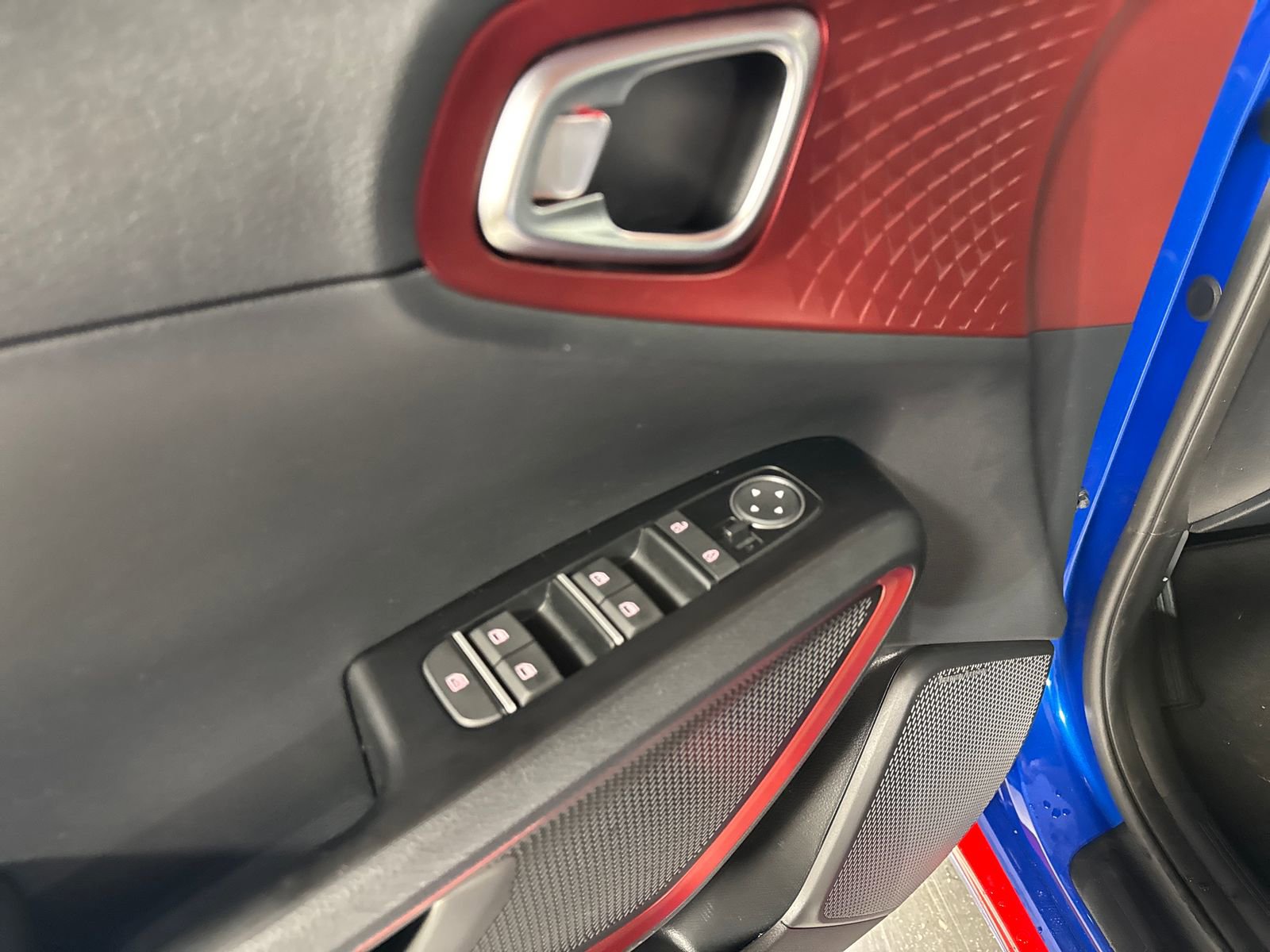 Used 2020 Kia Soul GT-Line Turbo FWD image 16