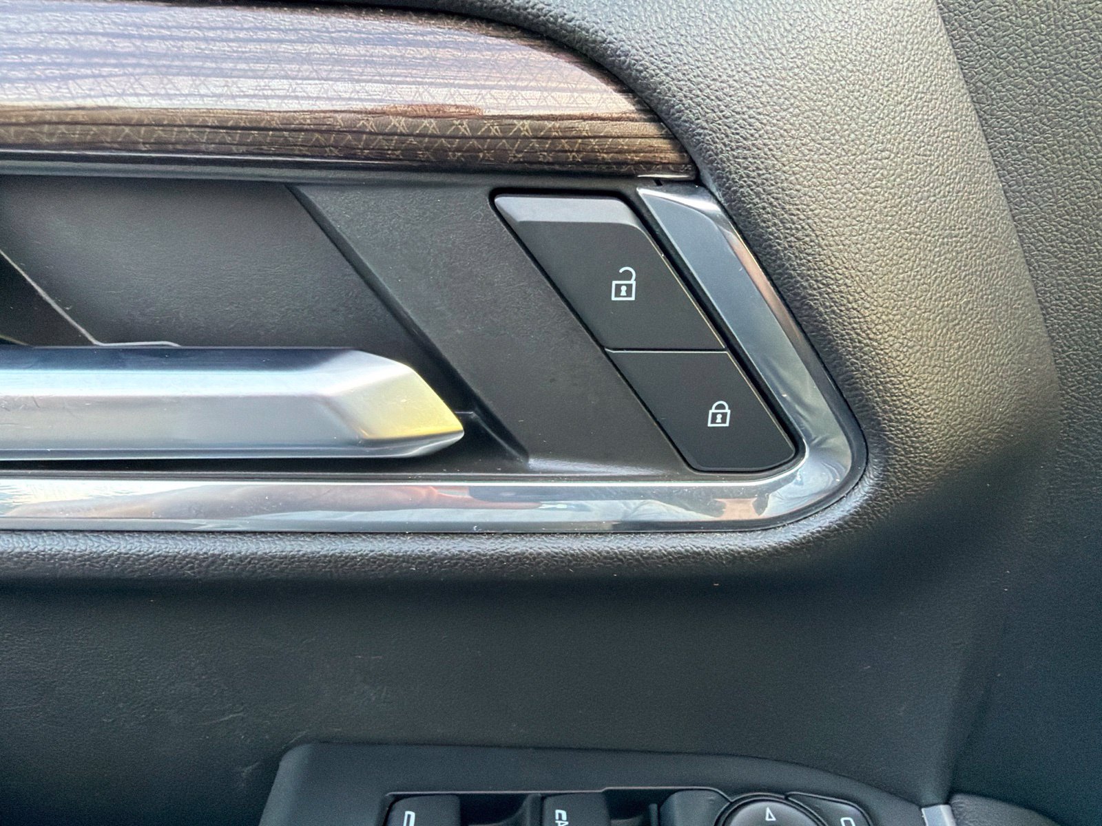 Used 2024 Chevrolet Silverado 1500 RST w/ Protection Package AWD/4WD image 13