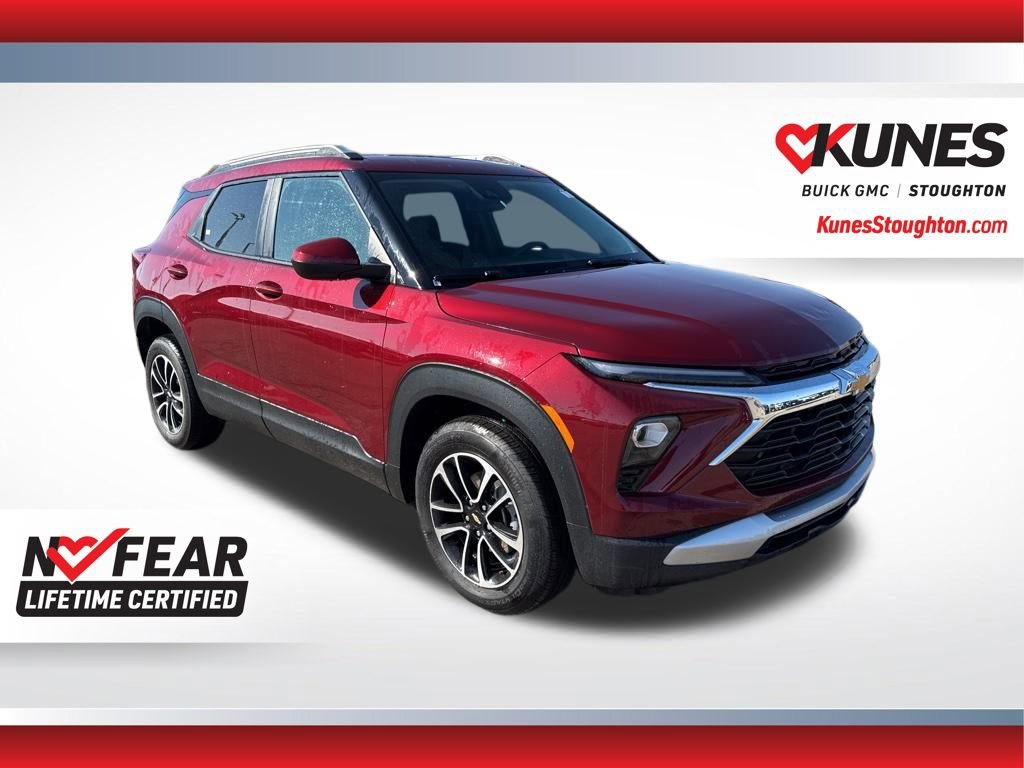 Used 2025 Chevrolet TrailBlazer LT w/ Driver Confidence Package image 4