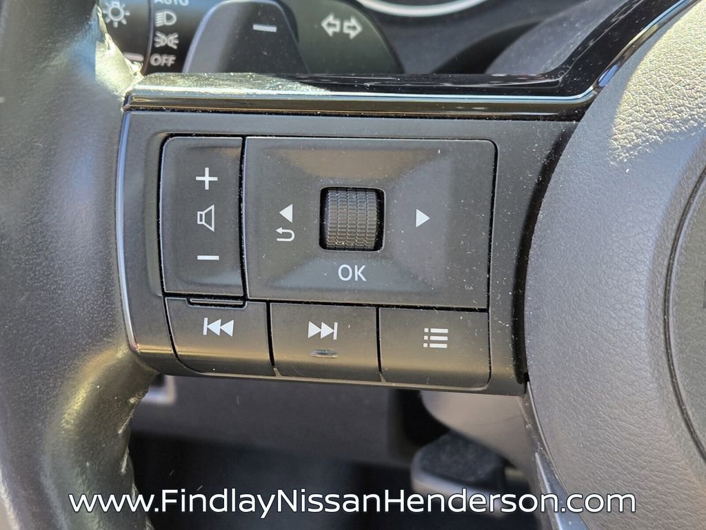 Used 2023 Nissan Rogue SL w/ SL Premium Package image 27