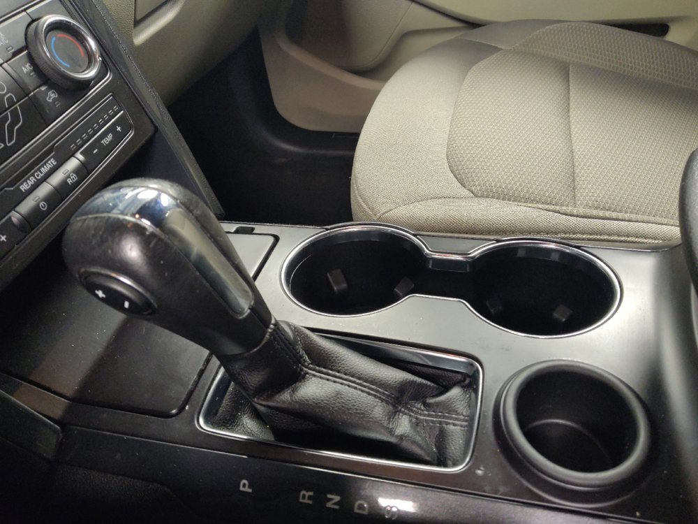 Used 2019 Ford Explorer XLT FWD image 26