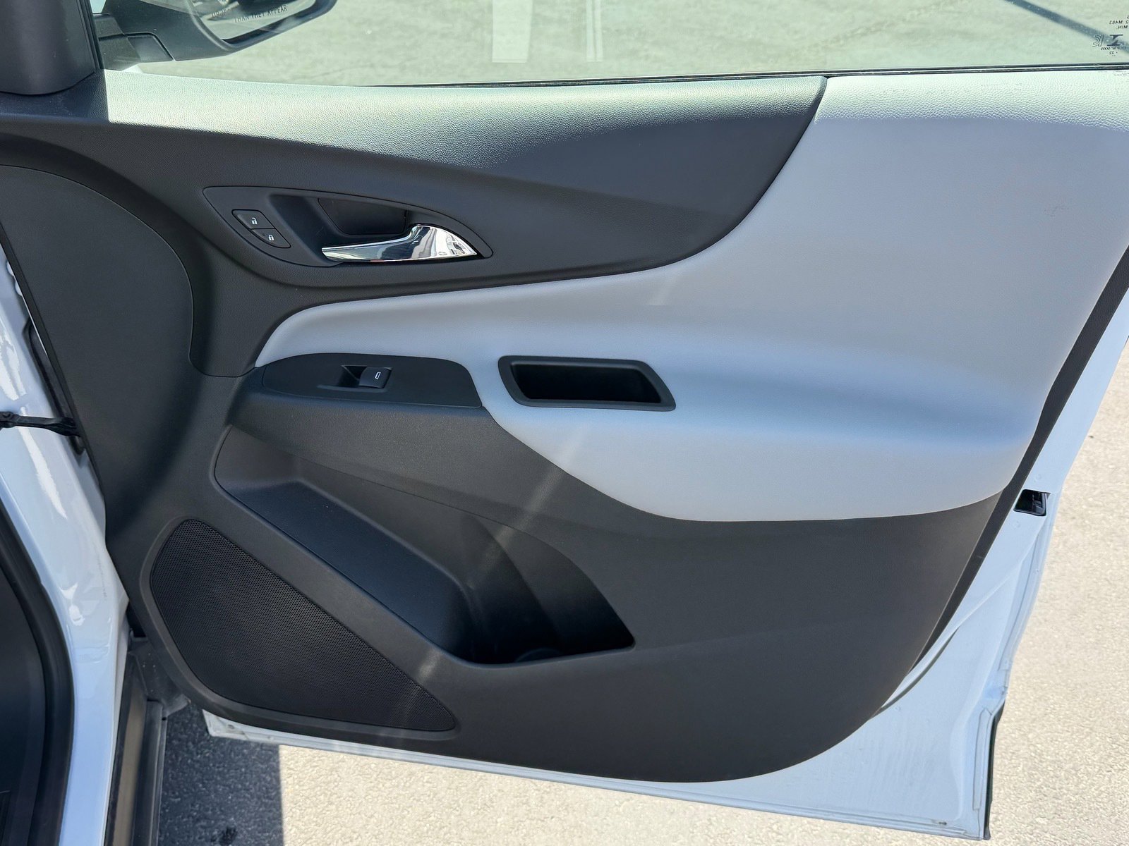 Used 2022 Chevrolet Equinox LT image 21