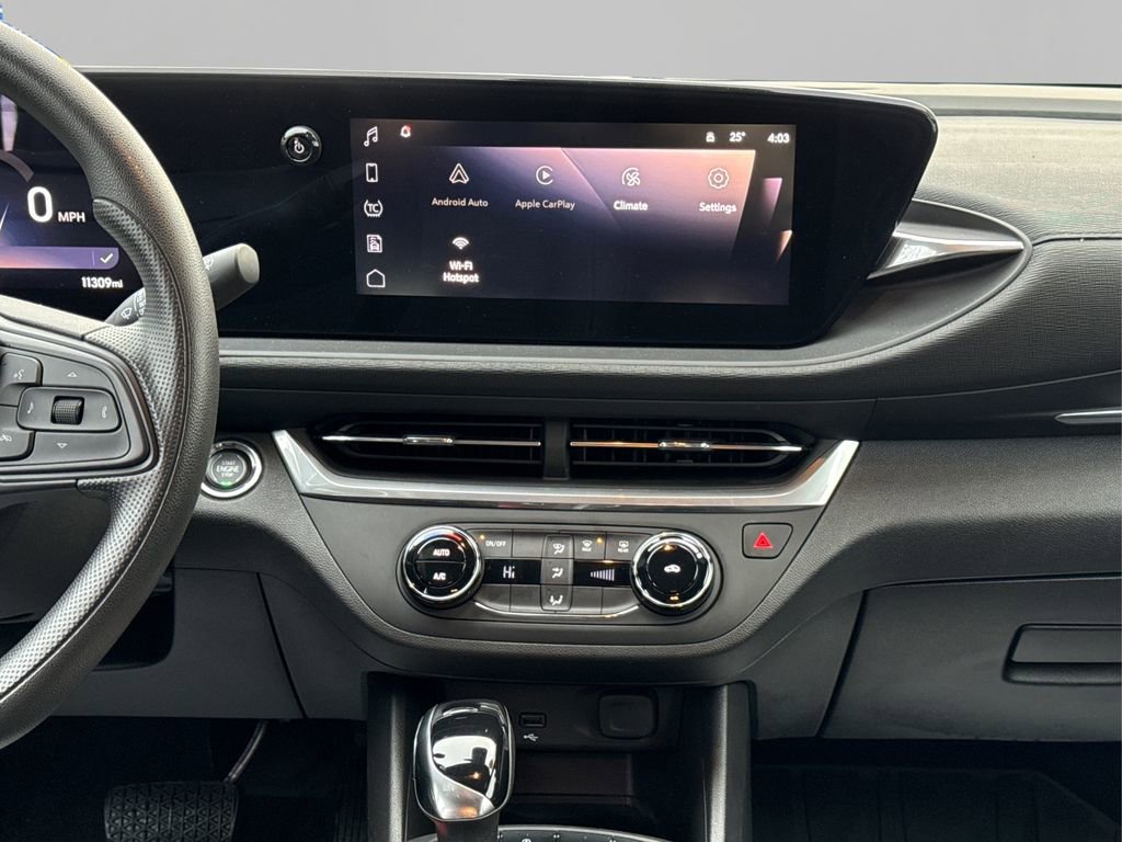 Used 2024 Buick Envista Preferred image 19