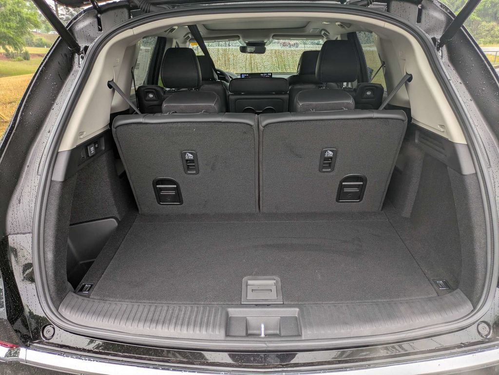 Used 2026 Acura MDX w/ Technology Package FWD image 13