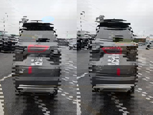 Certified 2023 Ford Escape Active w/ Cold Weather Package image 4